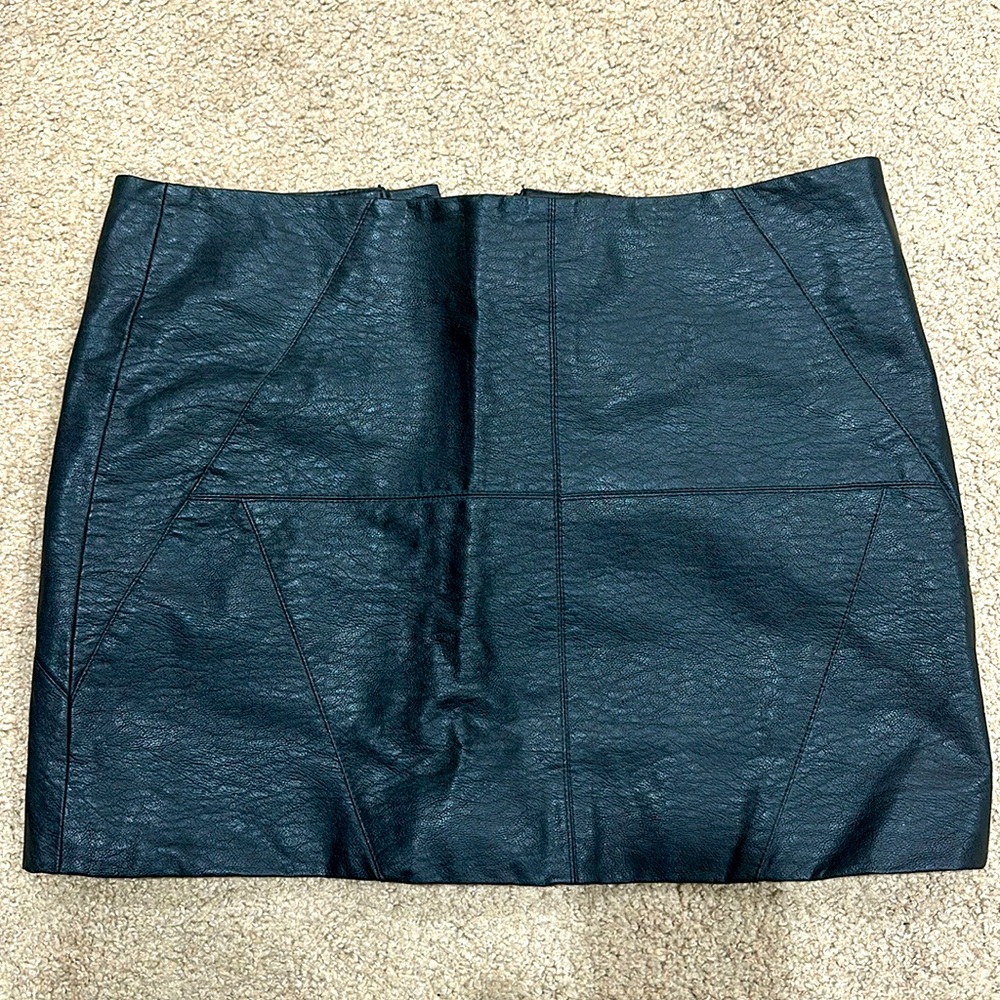 H&M Leather Skirt!!